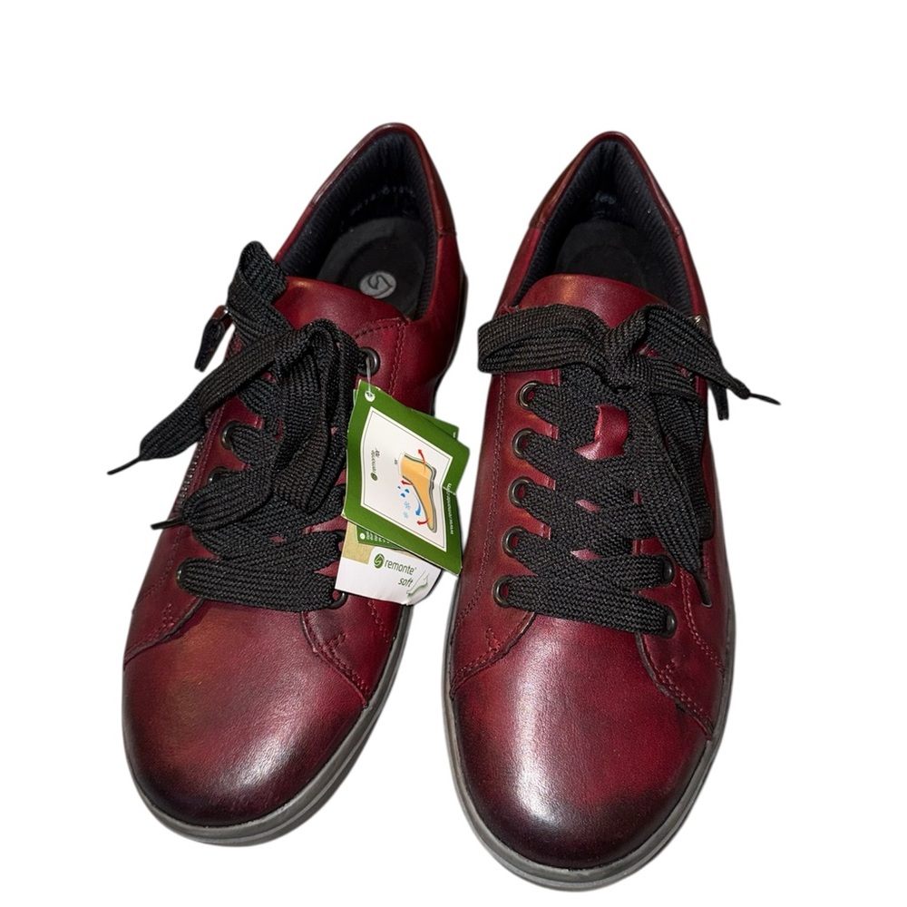 Remonte Women's Red Leather Shoes